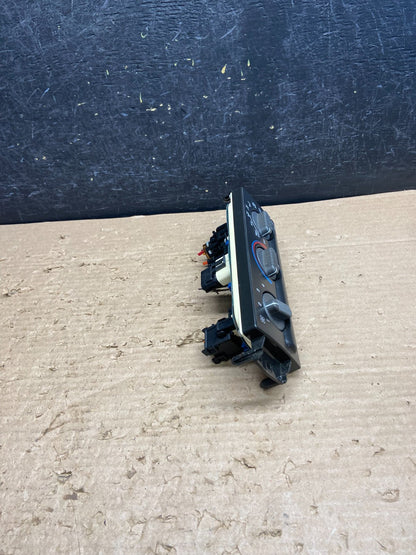 1998-2002 Chevrolet S10 Blazer HVAC A/C Heater Climate Control Module AG8671 DG1