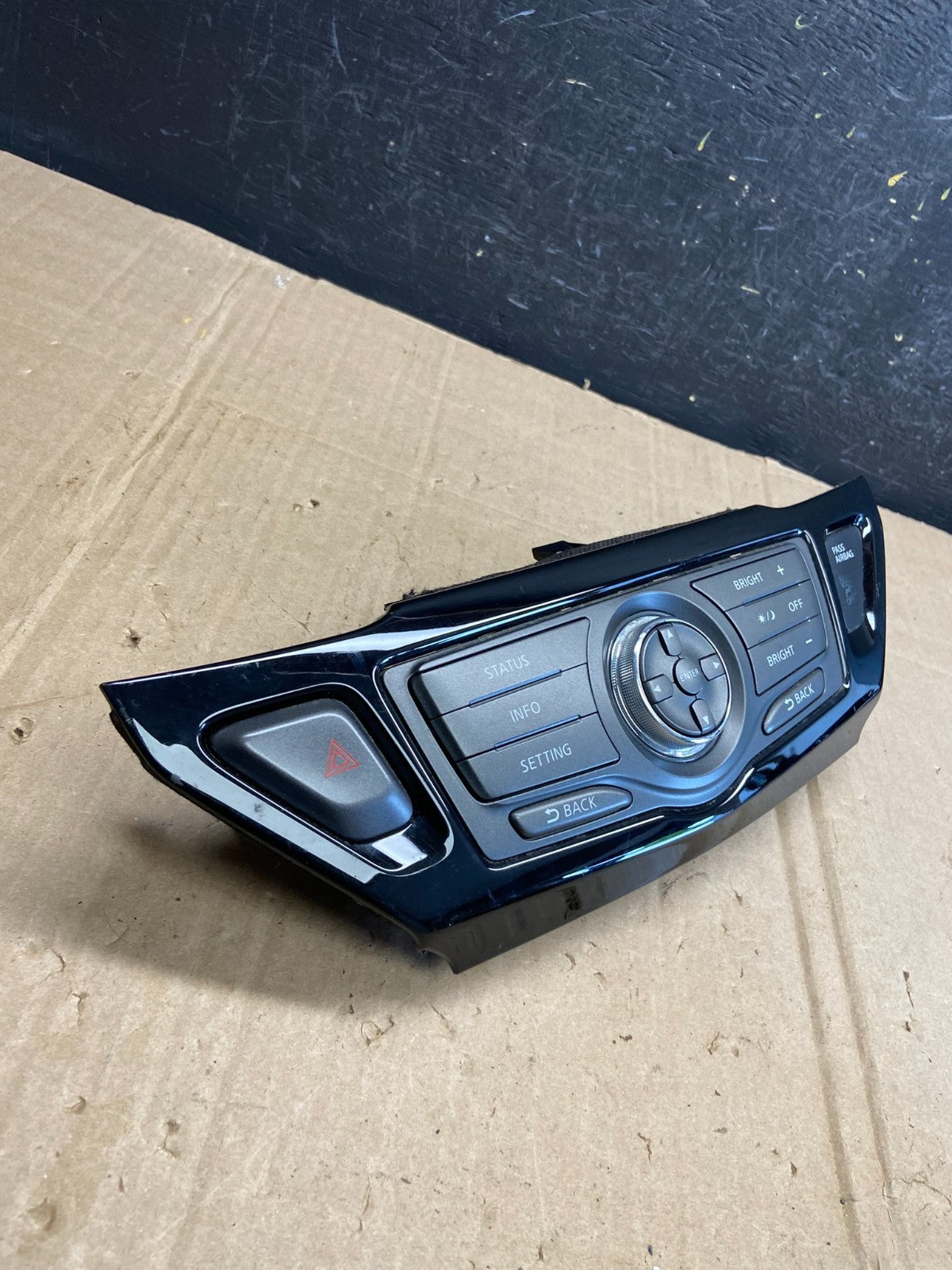 2013 to 2015 Nissan Pathfinder Information Display Control AD7242 DG1