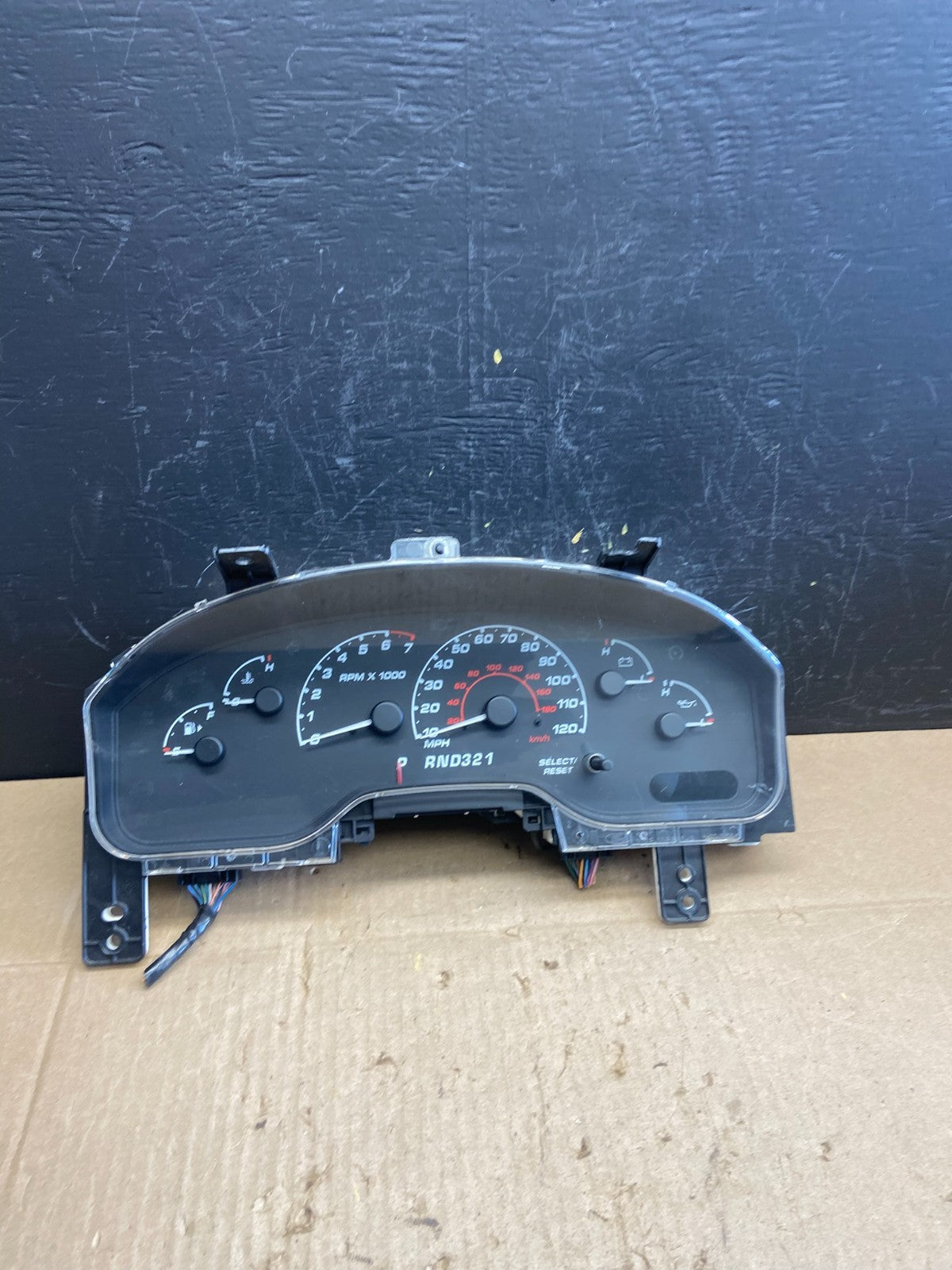 2001 to 2003 Ford Explorer Speedometer Cluster Gauge Oem AB9813 DG0