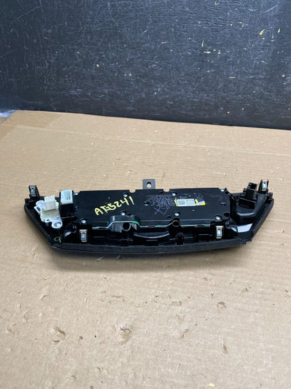 2013 to 2018 Nissan Pathfinder Radio Audio Climate Control AG5241 DG5