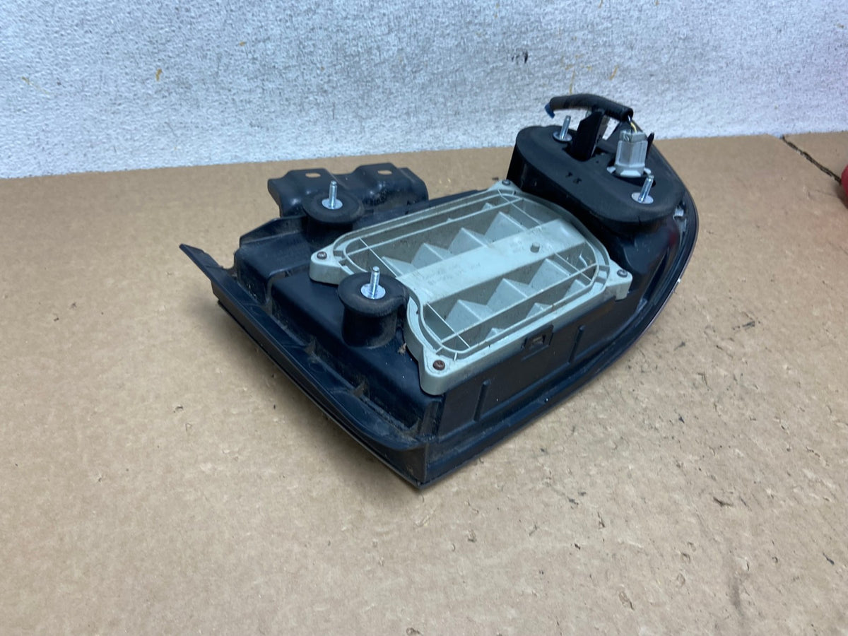 2007 - 2008 Acura Tl Right Passenger Rh Side Tail Light AI3667 LK5