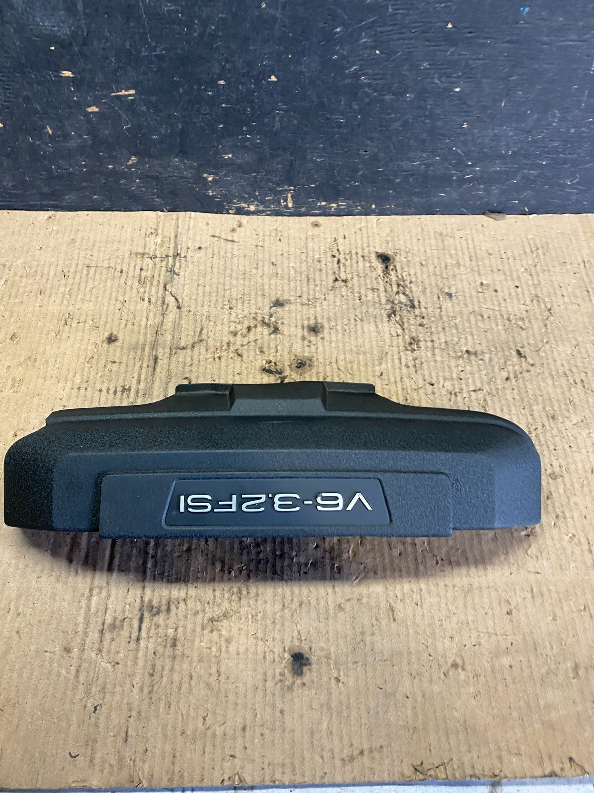 2008 to 2008 Audi A6 3.2L Engine Motor Cover q0400 DG1
