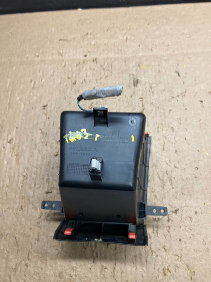 2012 to 2015 Honda Pilot Front Center Radio Pocket Storage T6163 DG4