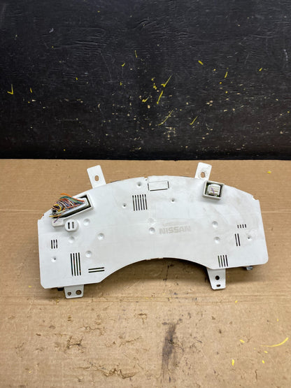 2006 Nissan Titan Armada Speedometer Cluster Gauge Bezel W9577 DG5