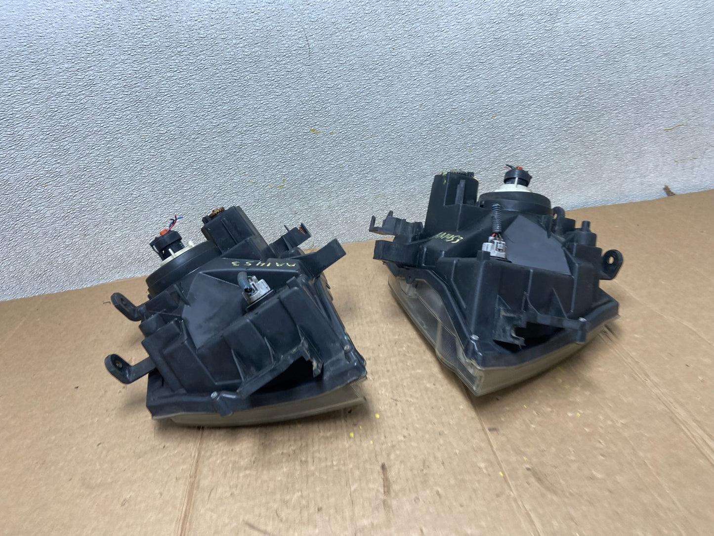 2005-2015 Nissan Xterra Left+Right Side Set Headlights OEM AA1453 PS8