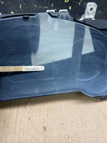 2006  Toyota Sienna Speedometer Cluster Gauge OEM Z1608 DG1