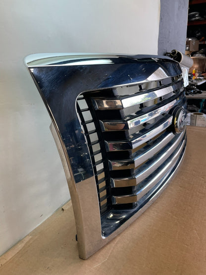 2009 to 2014 Ford F150 XLT Front Upper Grill Grille Chrome AG08742