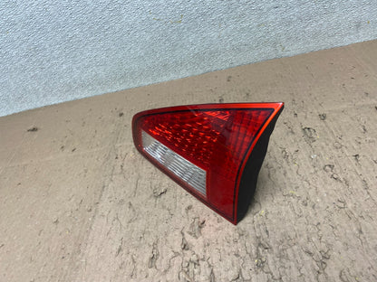 2008 to 2014 Subaru Tribeca Right Passenger RH Tail Light Inner Oem Y4878 DW1
