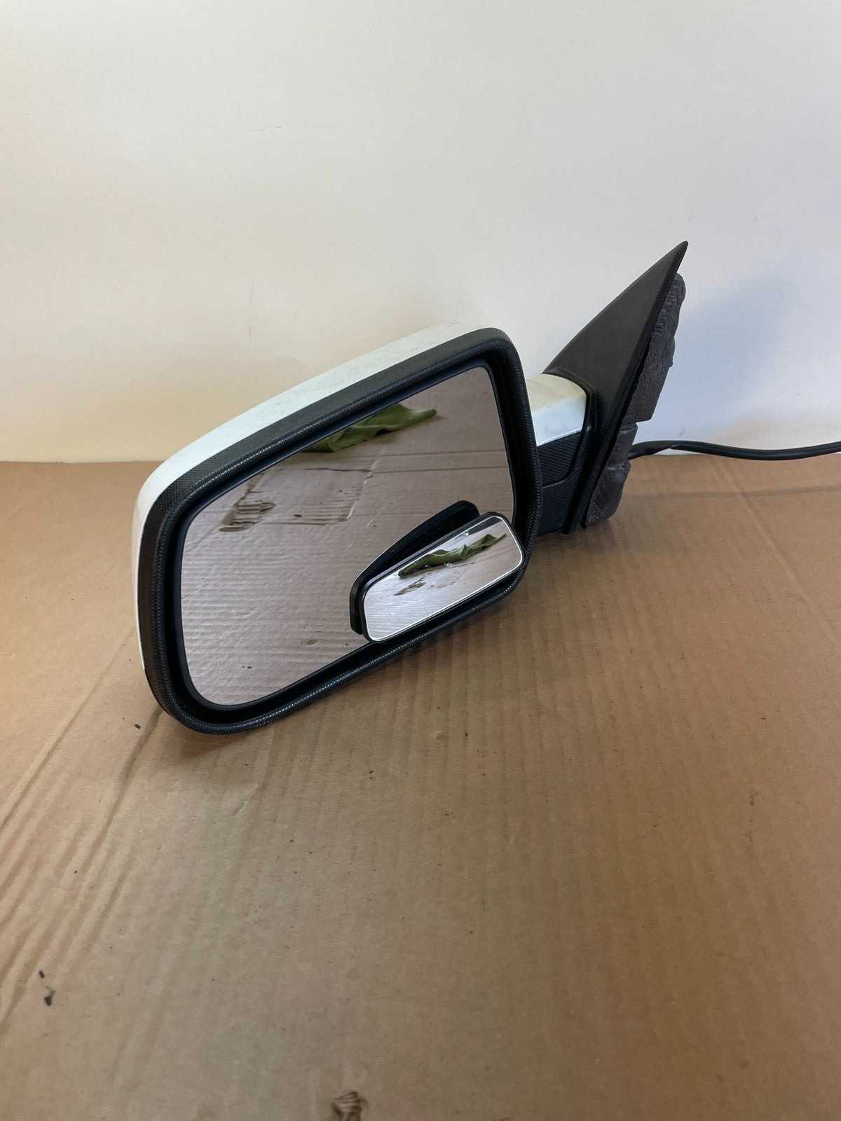 2015 - 2017 Chevrolet Equinox Left Driver LH View Door Mirror AG7738 DW2