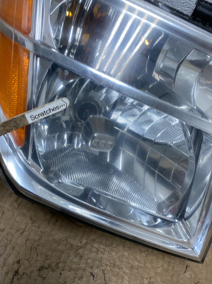 2005 to 2007 Nissan Pathfinder Halogen Headlight Right Passenger AC4030 DW3