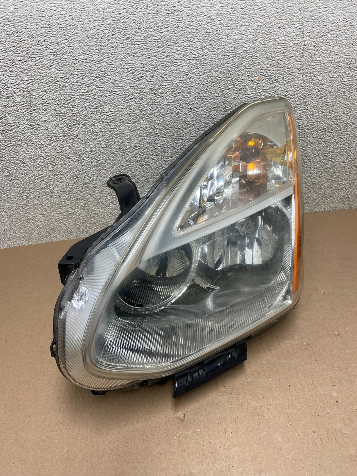 2008 to 2013 Nissan Rogue HID Xenon Headlight Left Driver Lh Side Oem AB4988 DW2