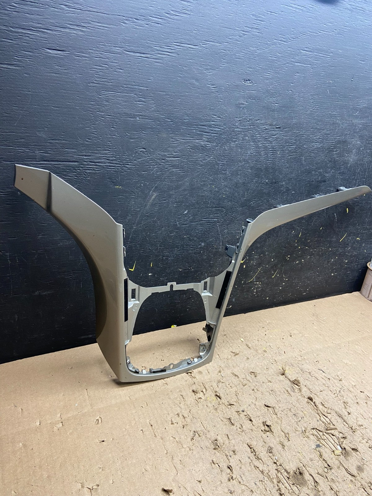 2013-2016 Ford Escape Center Dash Radio Gear Shifter Panel Bezel Trim t8961 DG1