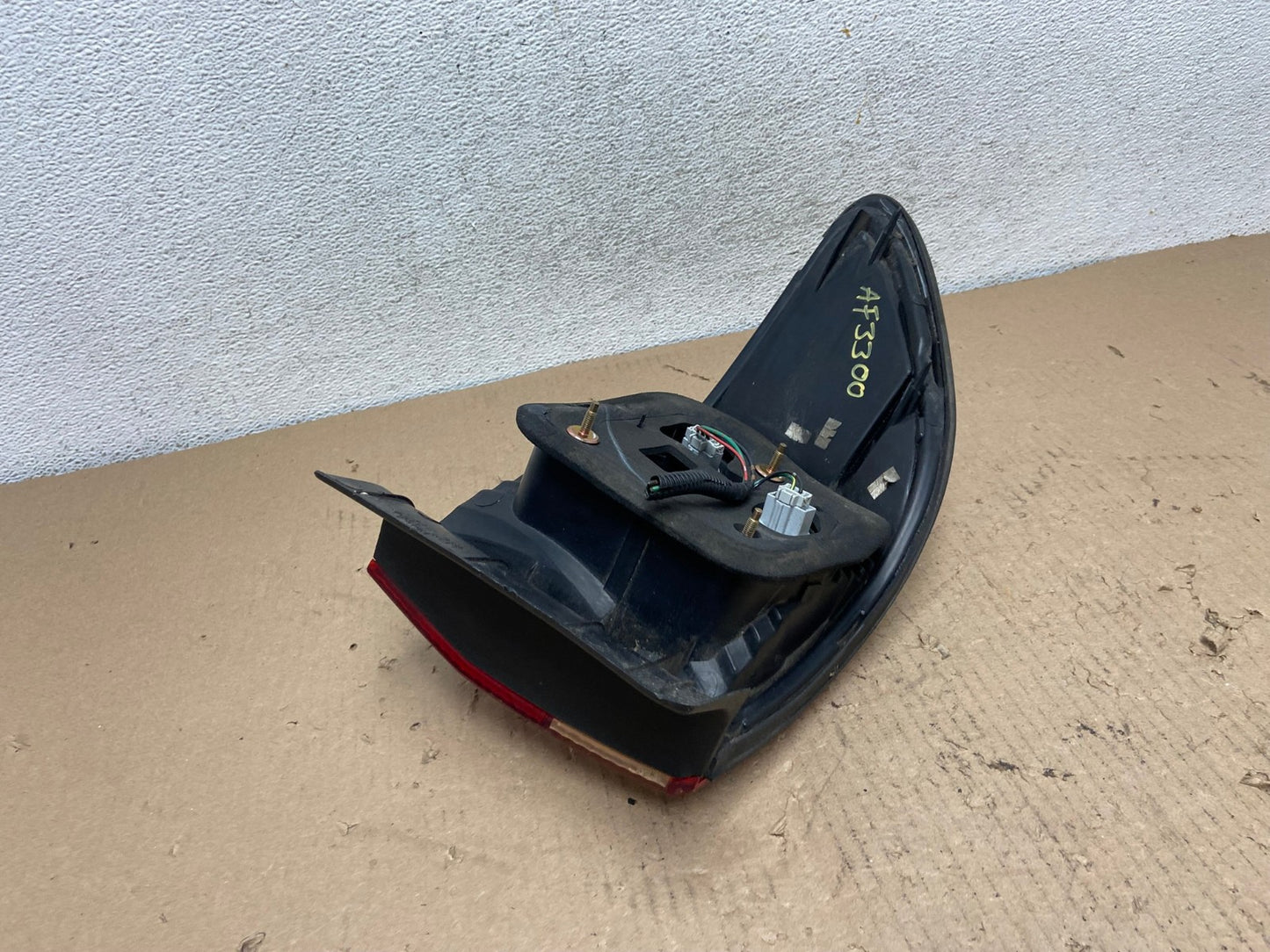 1998 to 2000 Honda Accord Sedan 4door Right RH Side Tail Light AF3300 LK5