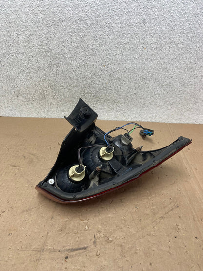 2004 2007 Chevrolet Malibu Hatchback Right Passenger Side Tail Light AG5345 LK6