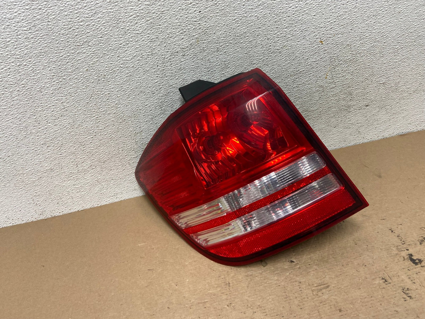 2009 2010 2011 Dodge Journey Left Driver Lh Tail Light AF4835 LK0