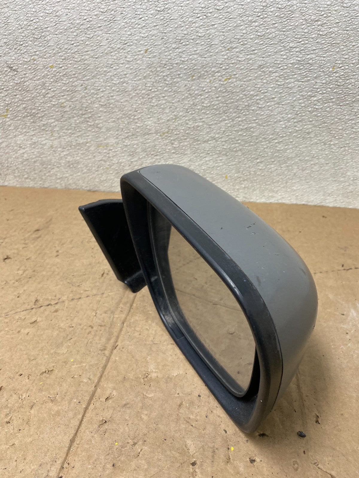 2006 to 2010 Mazda 5 Right Passenger Side View Door Mirror OEM W8835 DW6
