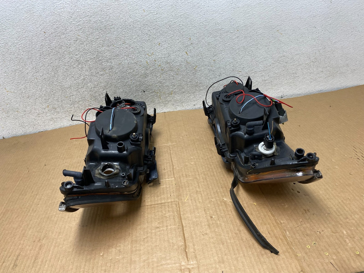 2001-2003 BMW E39 5 Series Left+Right Set LED Headlight AI6928 DW8