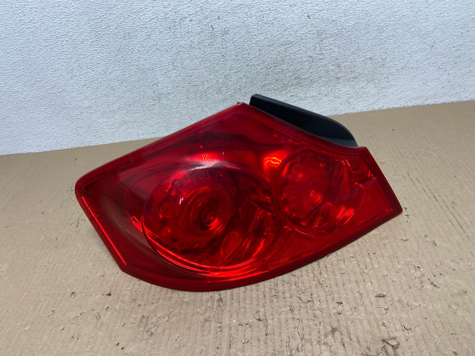 2007 to 2013 Infiniti G35 G37 Sedan Left Driver LH Side Tail Light AF2952 LK0