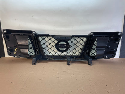 2009 to 2014 Nissan Titan Armada Front Upper Grill Grille AG7706 DG3