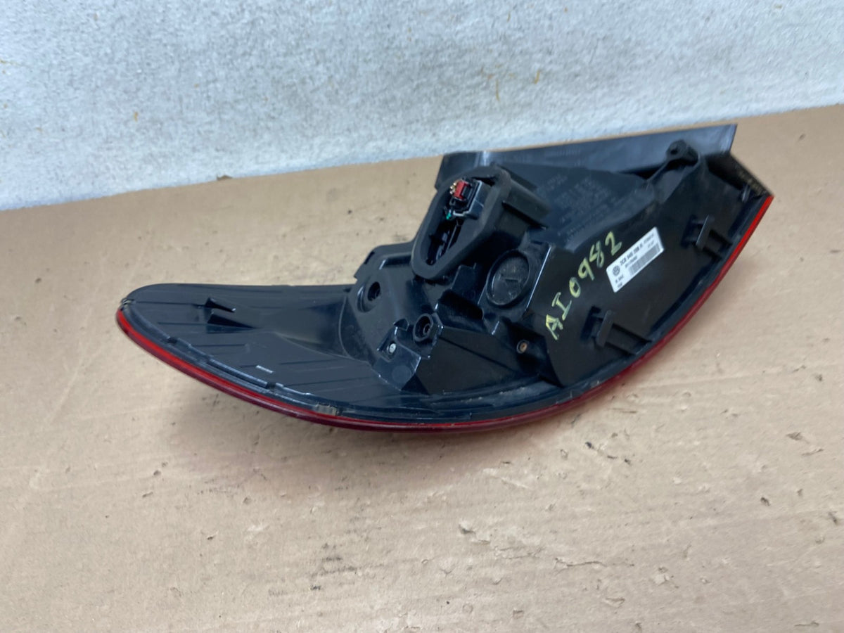 2013 to 2017 Volkswagen CC Right Passenger RH Side LED Tail Light AI0982 LK5