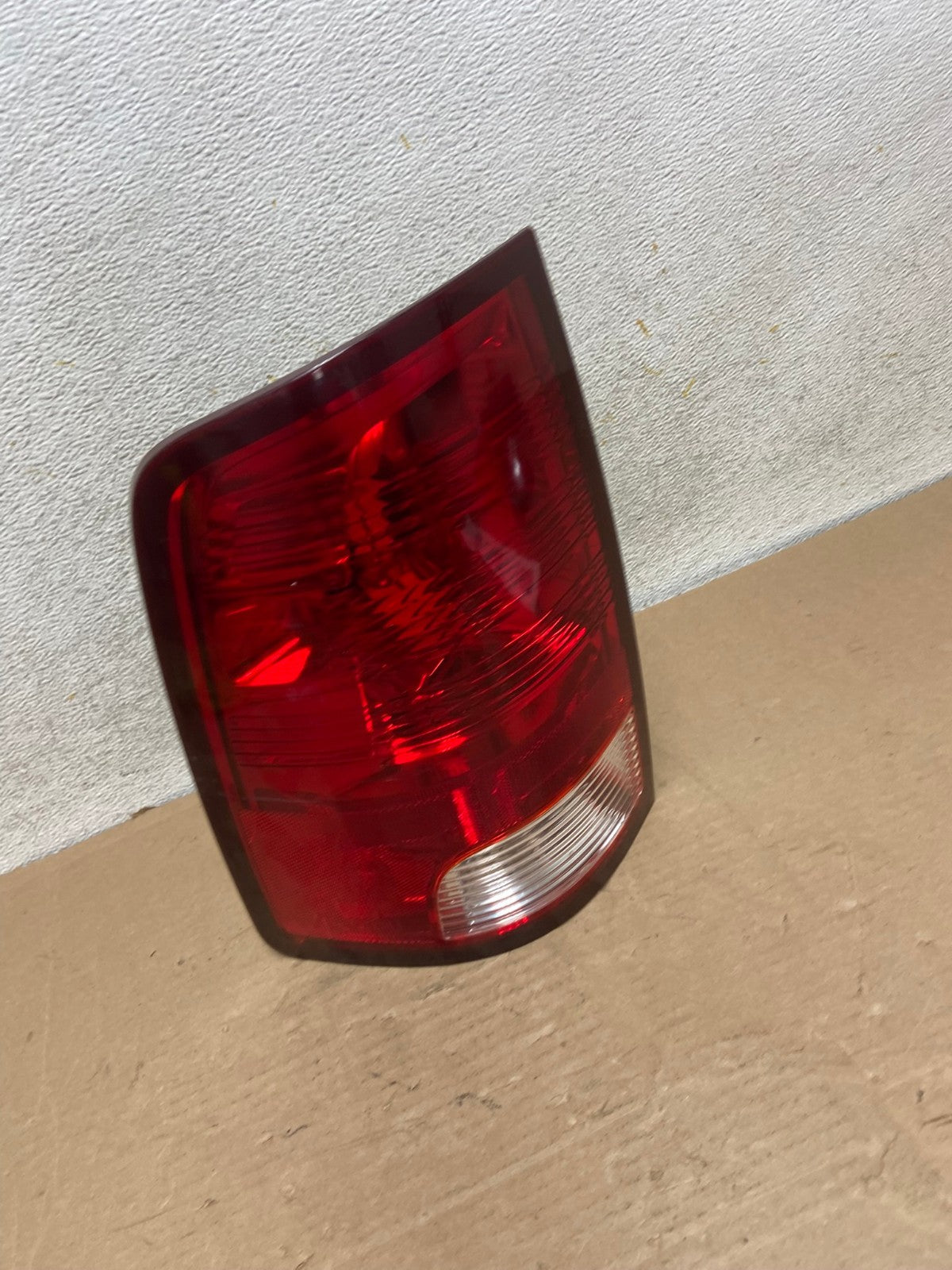 2010 to 2018 Dodge Ram 1500 Left Driver LH Side Tail Light AH9463 LK2