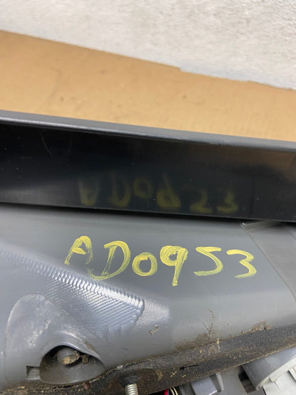 2010 2011 Toyota Prius Tail Light Left Driver LH Side AD0953 LK7