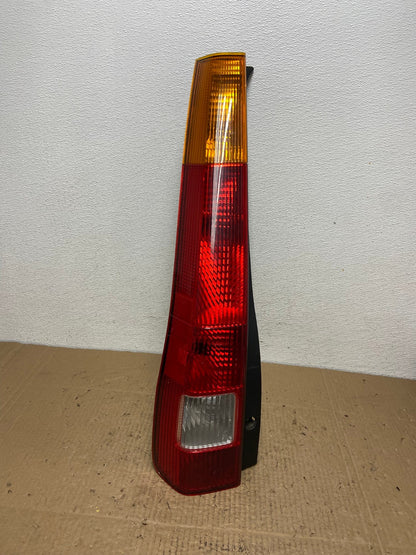 2002 2003 2004 Honda Crv Cr-v Left Driver Lh Side Tail Light Oem AC4100 LK0