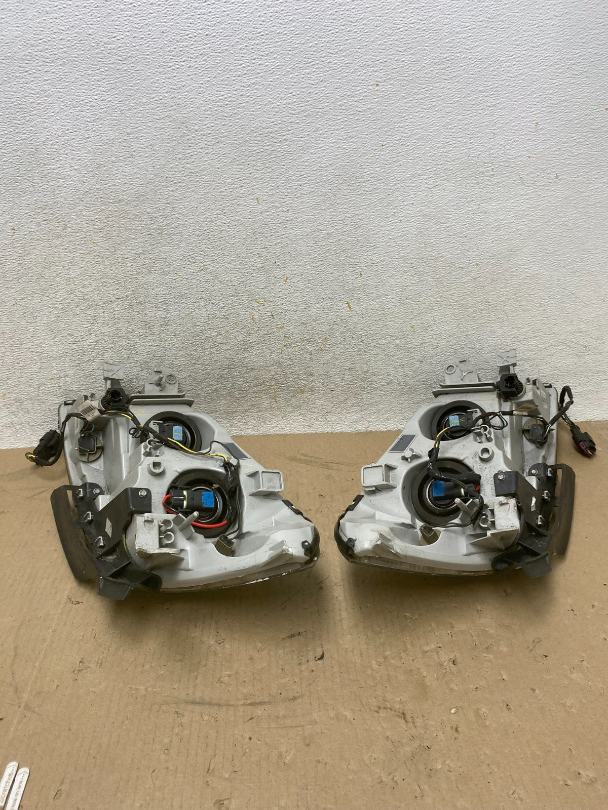 2008 to 2012 Chevrolet Malibu Left+Right Side Set Headlights AH6844 DW8