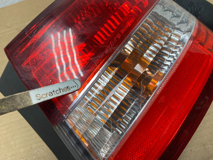 2000 2001 Lexus ES300 Outer Right Passenger RH Side Tail Light AG8947 DW3