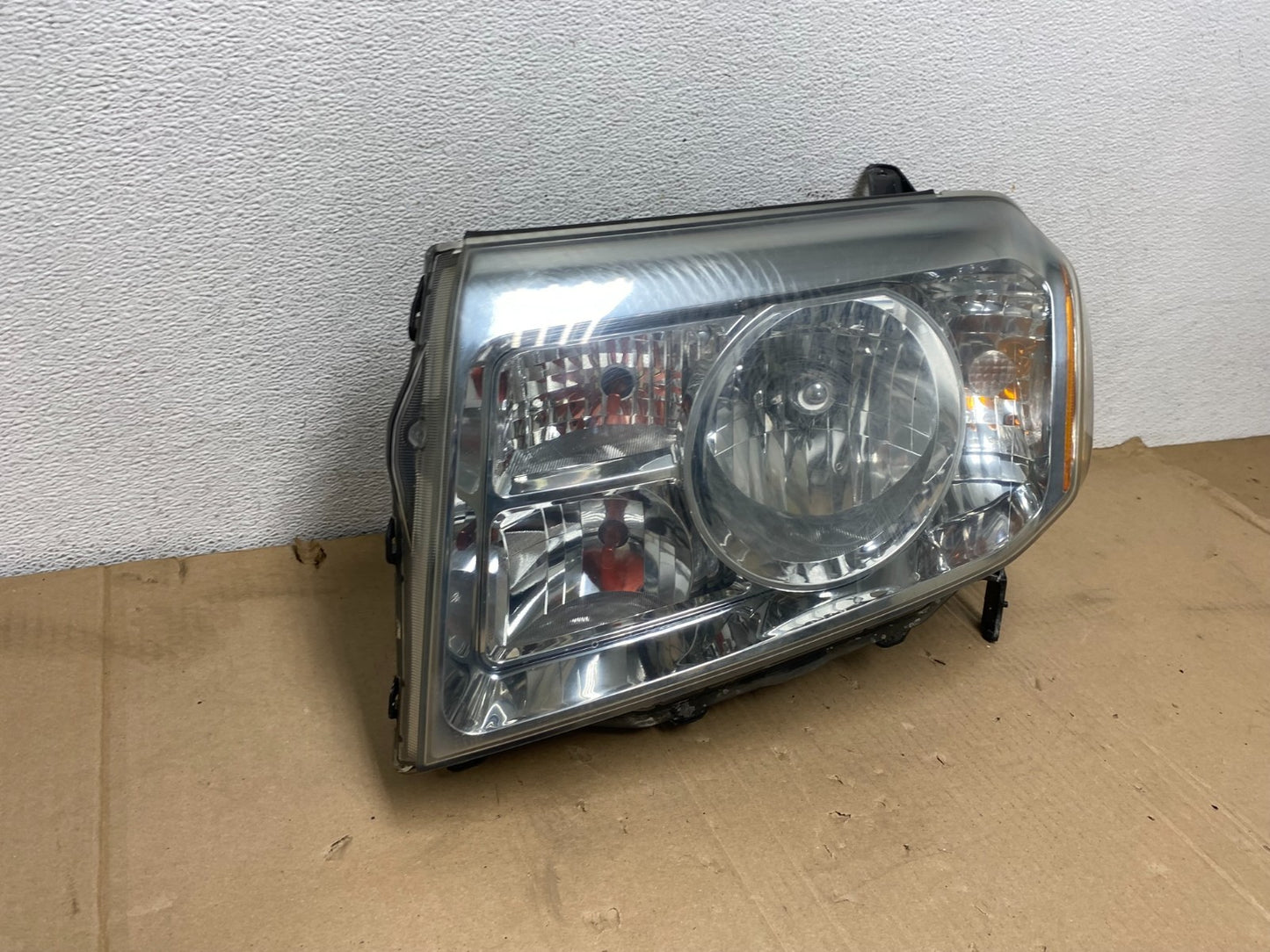 2009 2010 2011 Honda Pilot Left Driver LH Halogen Headlight AE9103 DW2