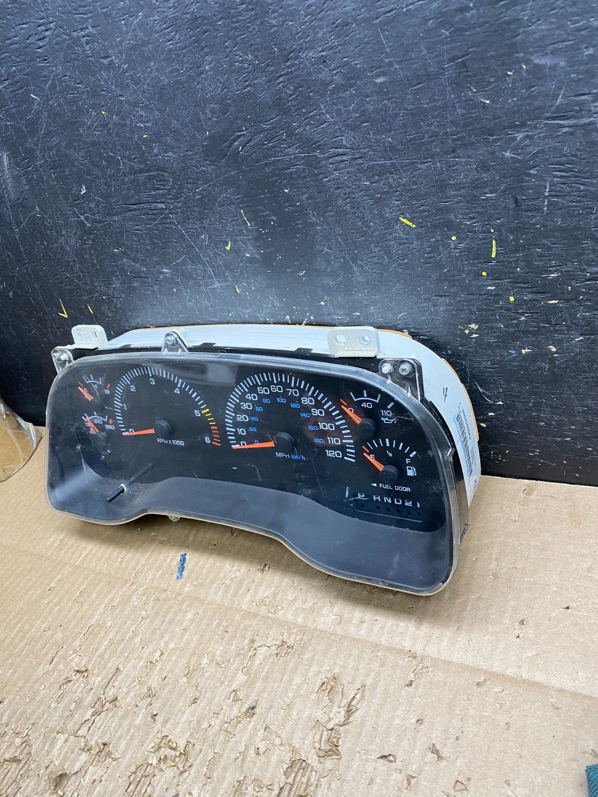 1998 1999 2000 Dodge Dakota Instrument Speedometer Gauge Cluster V7348 DG3