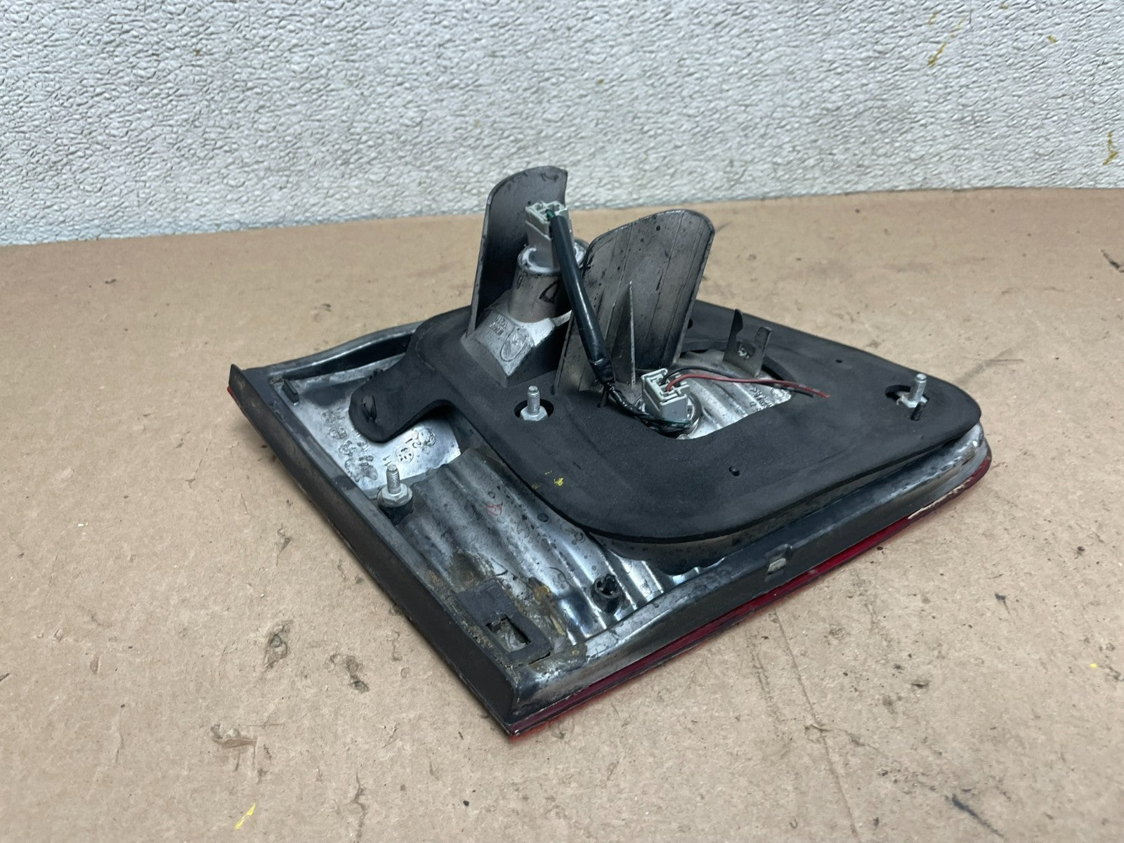 1999 to 2000 Honda Civic Sedan Right Passenger Side Tail Light Inner Q45498