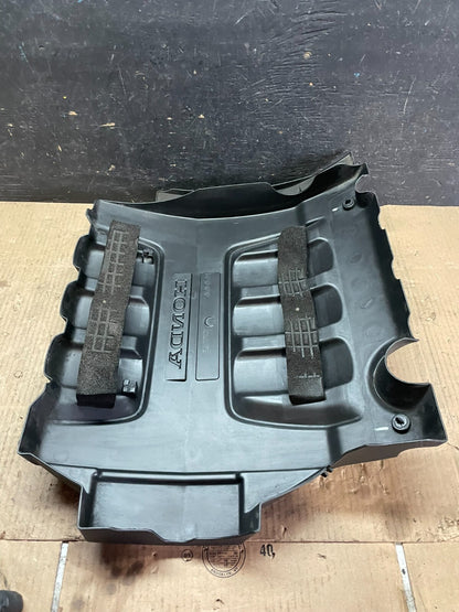 2005 to 2007 Honda Odyssey Black Engine Cover M6080 DG6