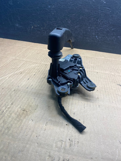 2020 to 2023 Ford Explorer Rear Windshield Wiper Motor AD5070 DG4