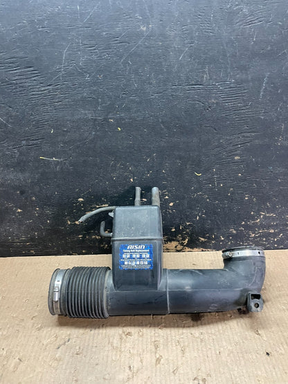 2007-2016 Toyota Sequoia Tundra  Air Cleaner Intake Filter Box Z3358 DG0