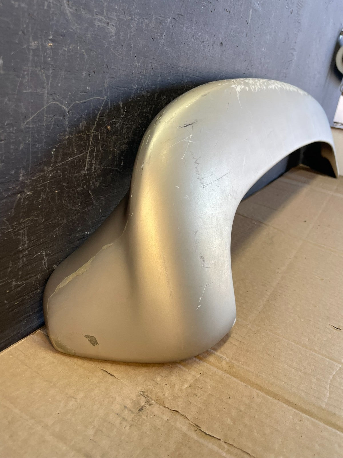 2001 to 2007 Toyota Highlander Upper Rear Upper Wing Spoiler AC97502