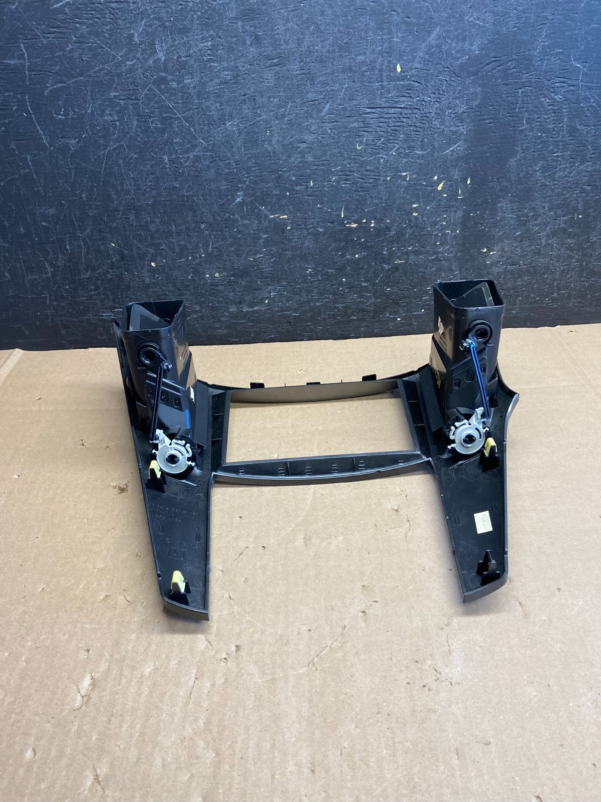 2010-2014 Subaru Legacy Outback Vent Radio Panel Trim Bezel AI6314 DW4