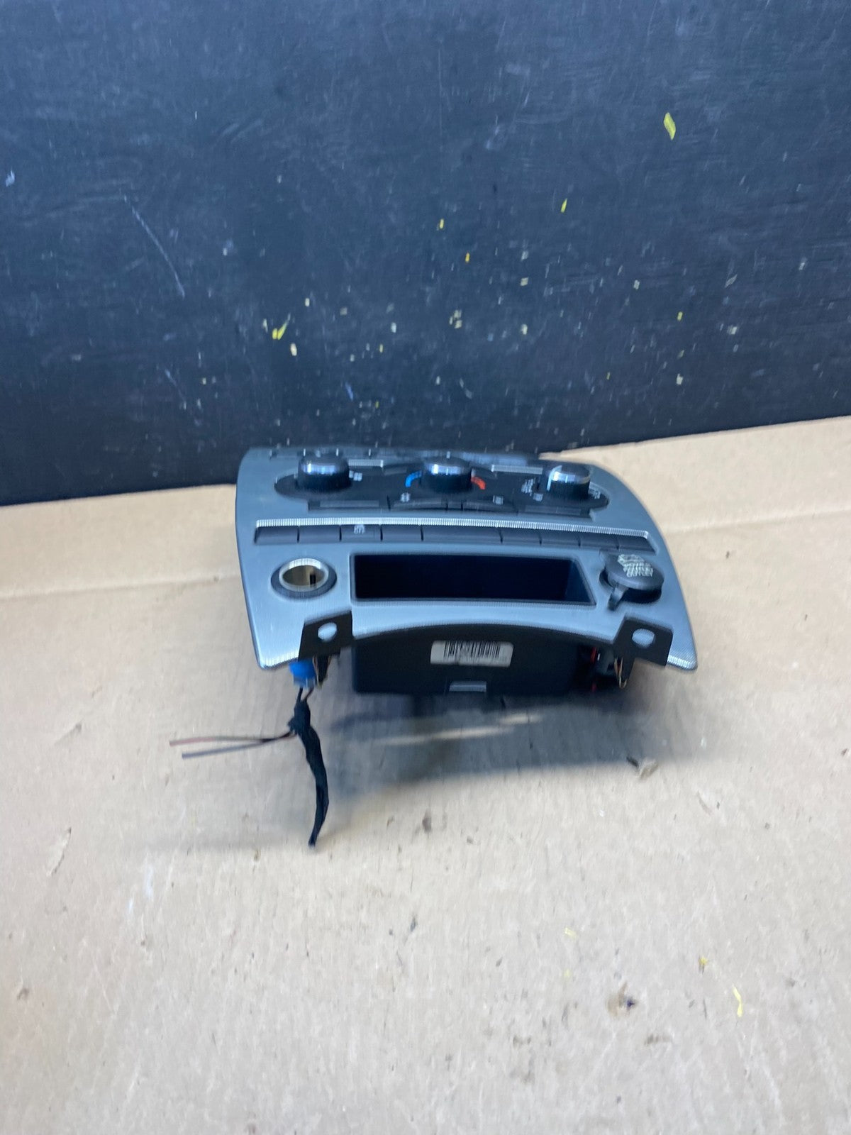 2005 2006 2007 Jeep Commander Grand Cherokee A/C Climate Control Bezel P3651 DG1