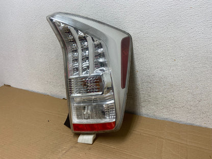 2010 2011 Toyota Prius Tail Light Right Passenger Side AG8860 DW2