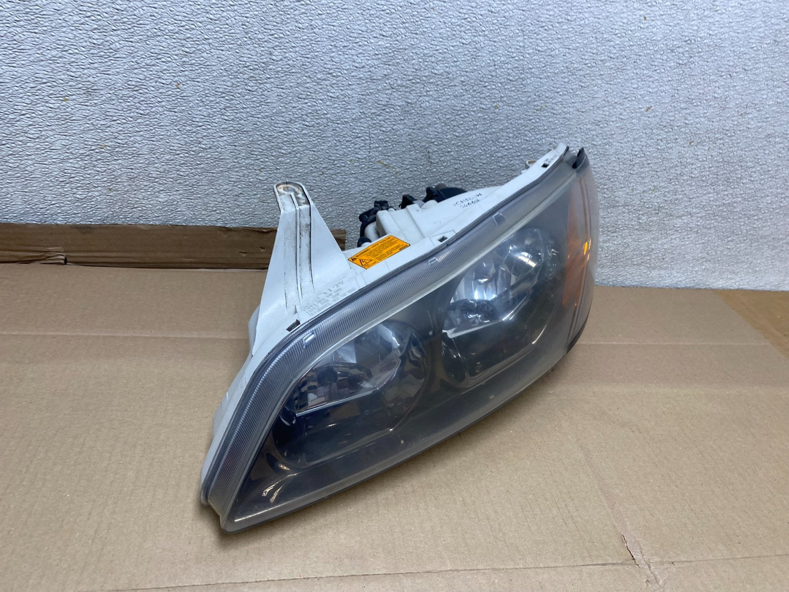 2002 to 2004 Infiniti I35 Hid Xenon Left Driver LH Black Headlight U2755 DG2