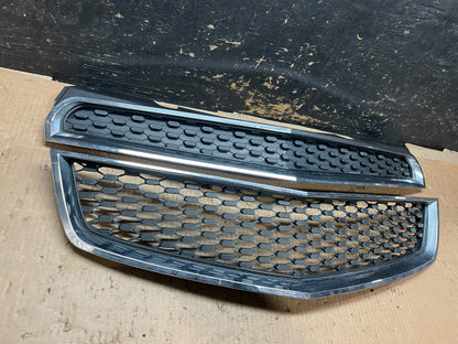 2010-2013 Chevrolet Equinox Upper Lower Set Front Chrome Grill Grille Y6429 DG1