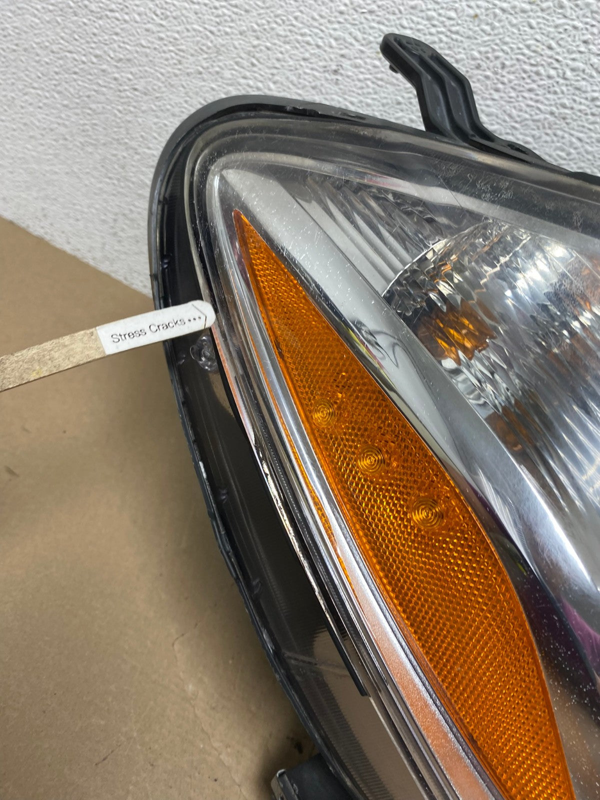 2013 - 2016 Buick Encore Right Passenger RH Side Halogen Headlight AF4413 LK4
