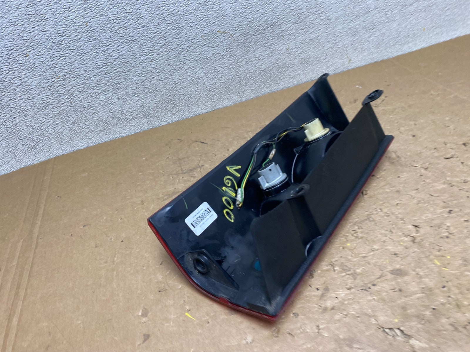 2003 2017 Chevrolet Express 1500 2500 3500 Right Passenger Tail Light V6100 DW4