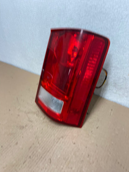 2009 to 2015 Honda Pilot Right Passenger Rh Side Tail light AF3172 LK1