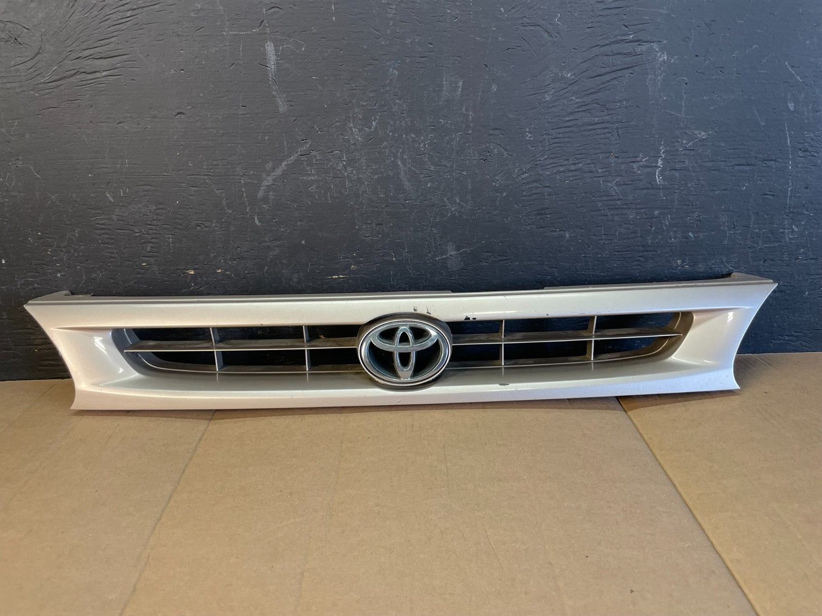 1996 to 1997 Toyota Corolla Grille Grill Front Upper Bumper OEM AC2082 DG0