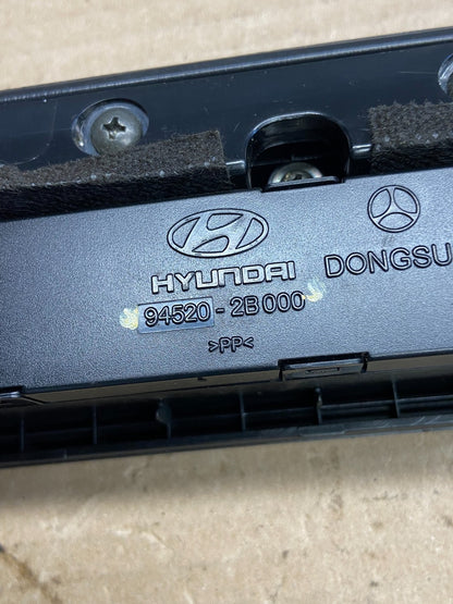 2007 to 2009 Hyundai Santa Fe Center Dashboard Radio Bezel Trim AH1497 DG5