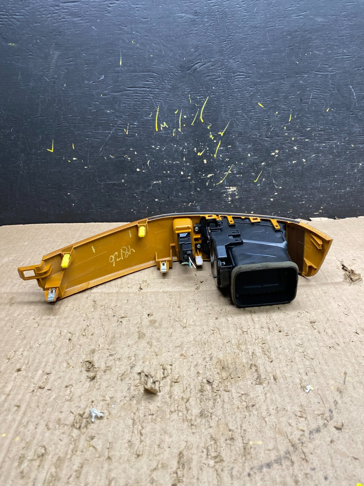 2003 to 2007 Lexus GX470 Left Driver LH Inner Side Air Vent Bezel Y8126  DG4