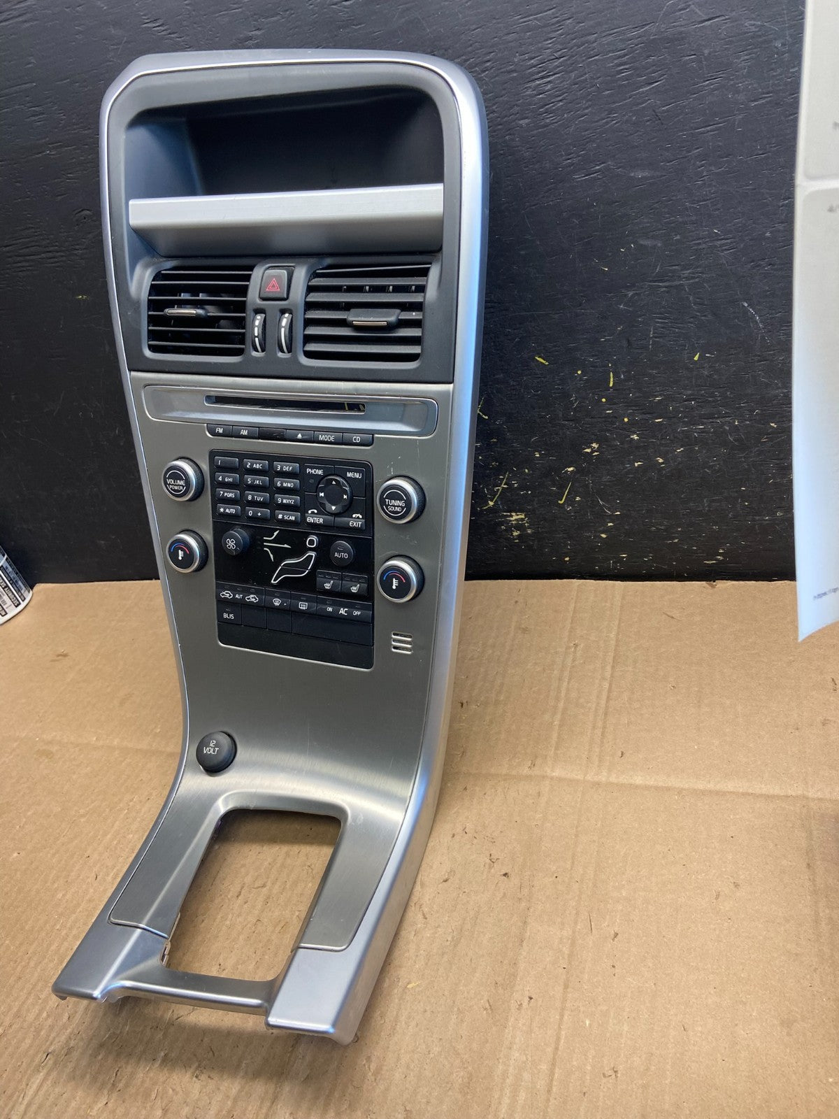 2011 to 2013 Volvo XC60 Climate Control Radio Bezel Panel Trim  Oem AA7973 DG2