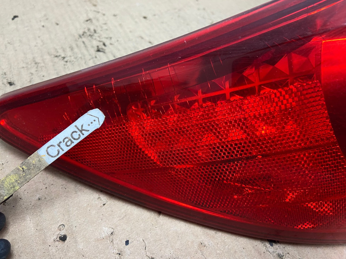 2009 2010 2011 2012 Chevrolet Traverse Left Driver LH Tail Light AH6600 LK4