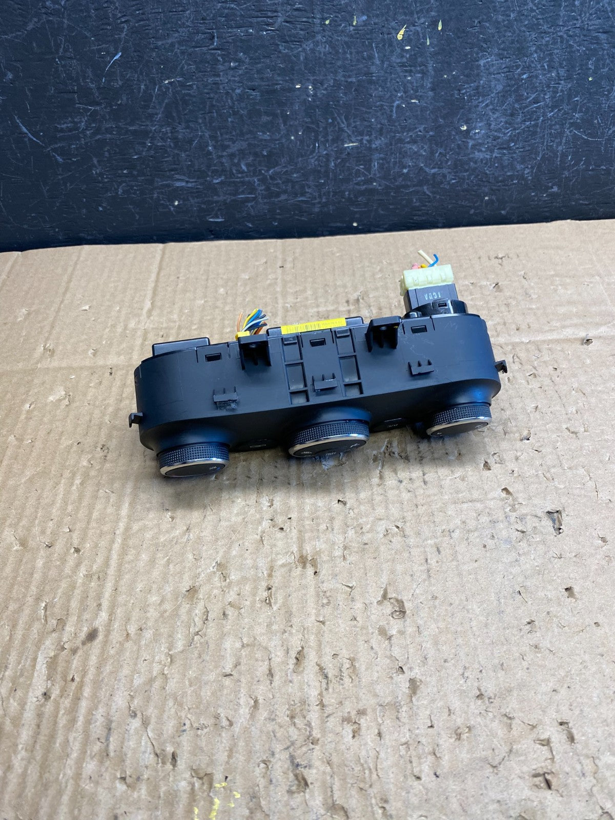 2014 - 2016 Kia Forte Temperature A/C Heater Climate Control AC9638 DG4